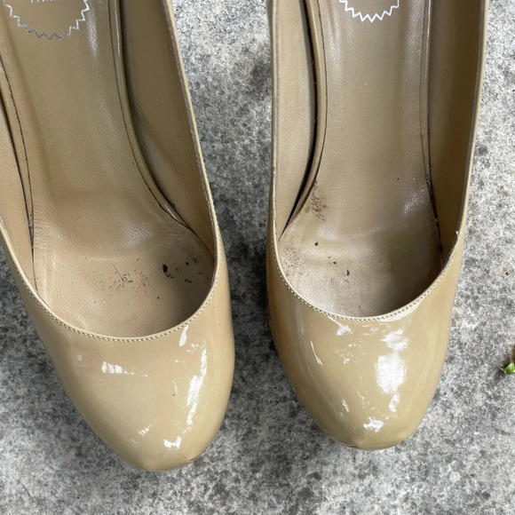 YSL Saint Laurent Tribtoo Taupe Leather Pumps, size 37.5 - Picture 8 of 16